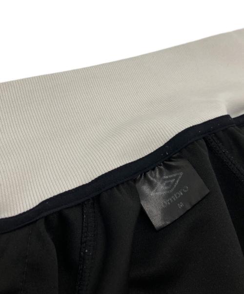 UMBRO（アンブロ）UMBRO (アンブロ) トラックジャケット ブラック×ホワイト サイズ:Mの古着・服飾アイテム