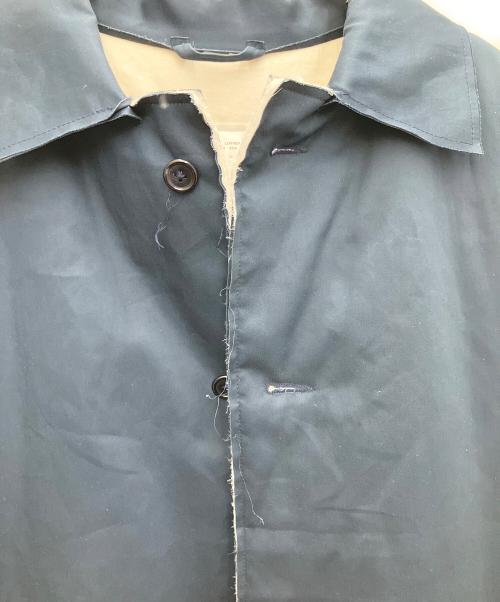 CAMIEL FORTGENS（カミエルフォートヘンス）CAMIEL FORTGENS (カミエルフォートヘンス) puffed mackintosh ネイビー サイズ:Mの古着・服飾アイテム