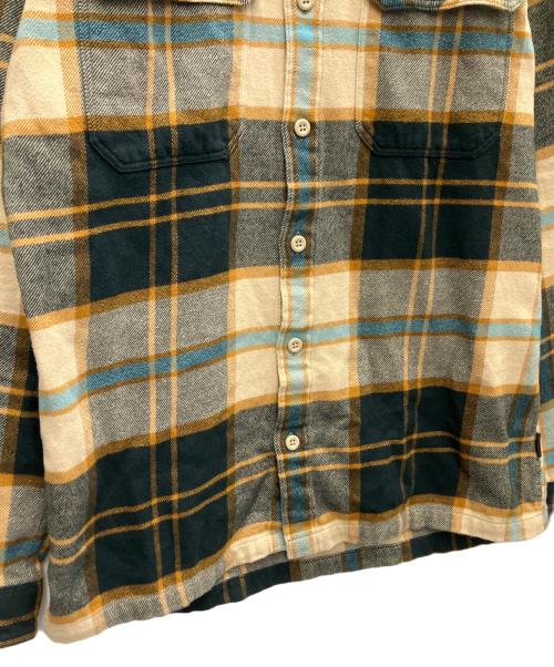Patagonia（パタゴニア）Patagonia (パタゴニア) 長袖シャツ ブラウン×グリーン サイズ:Mの古着・服飾アイテム