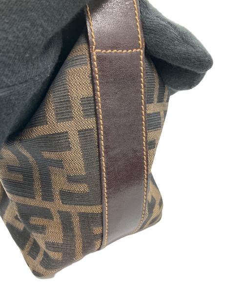 FENDI（フェンディ）FENDI (フェンディ) ポーチ ブラウン×ブラックの古着・服飾アイテム