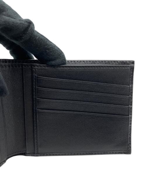 JIMMY CHOO（ジミーチュウ）JIMMY CHOO (ジミーチュウ) 2つ折り財布 ブラックの古着・服飾アイテム