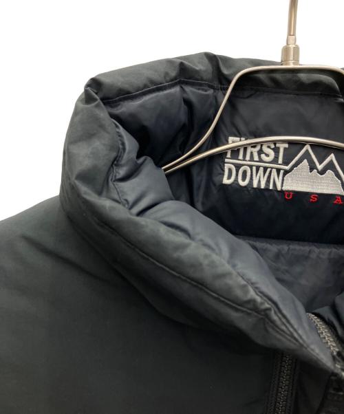 FIRST DOWN（ファーストダウン）FIRST DOWN (ファーストダウン) ダウンジャケット ブラック×ブルー サイズ:Lの古着・服飾アイテム