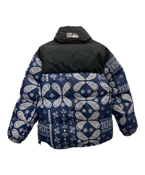 FIRST DOWN（ファーストダウン）FIRST DOWN (ファーストダウン) ダウンジャケット ブラック×ブルー サイズ:Lの古着・服飾アイテム