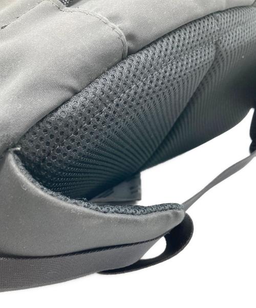 PORTER（ポーター）PORTER (ポーター) ウエストバッグ ブラックの古着・服飾アイテム