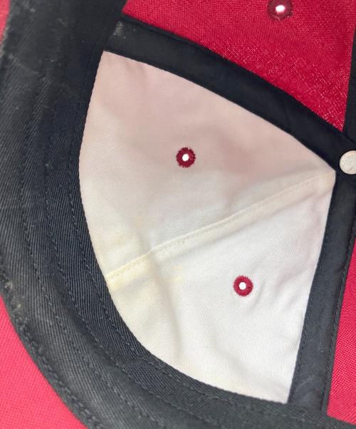 SUPREME（シュプリーム）Supreme (シュプリーム) キャップ レッドの古着・服飾アイテム