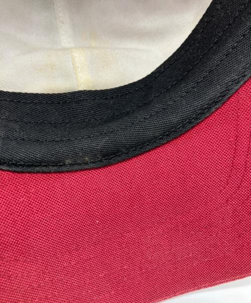 SUPREME（シュプリーム）Supreme (シュプリーム) キャップ レッドの古着・服飾アイテム