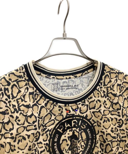 BARBARA BUI（バルバラビュイ）BARBARA BUI (バルバラビュイ) PSG (パリ・サンジェルマンFC) 半袖カットソー ベージュ サイズ:M 未使用品の古着・服飾アイテム