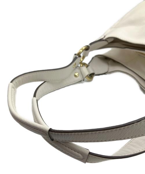 COACH（コーチ）COACH (コーチ) ハンドバッグ アイボリーの古着・服飾アイテム