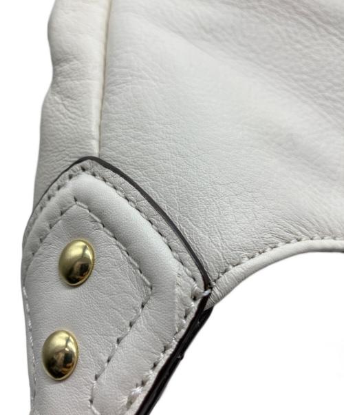 COACH（コーチ）COACH (コーチ) ハンドバッグ アイボリーの古着・服飾アイテム