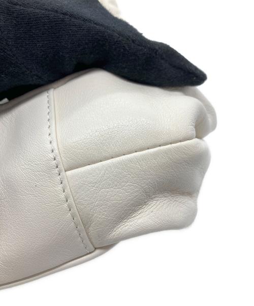 COACH（コーチ）COACH (コーチ) ハンドバッグ アイボリーの古着・服飾アイテム