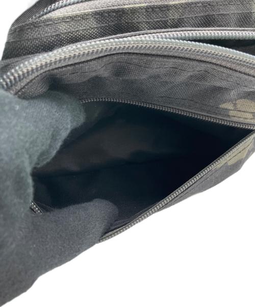 BRIEFING（ブリーフィング）BRIEFING (ブリーフィング) 携帯ポーチ グリーンの古着・服飾アイテム