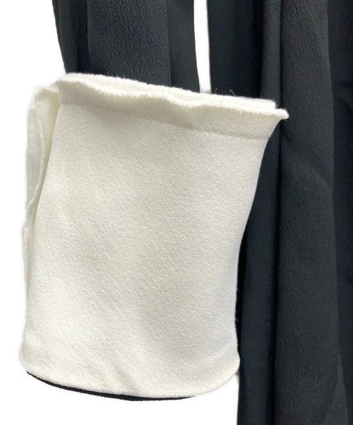 N°21（ヌメロヴェントゥーノ）N°21 (ヌメロヴェントゥーノ) 長袖ワンピース ホワイト×ブラック サイズ:SIZE38の古着・服飾アイテム