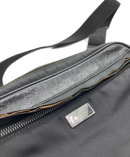 GUCCI（グッチ）GUCCI (グッチ) ウエストバッグ ブラックの古着・服飾アイテム