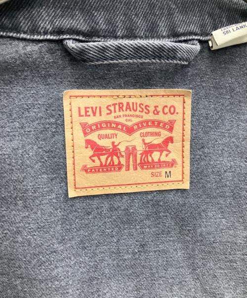 LEVI'S（リーバイス）LEVI'S (リーバイス) デニムジャケット ブラック サイズ:Mの古着・服飾アイテム