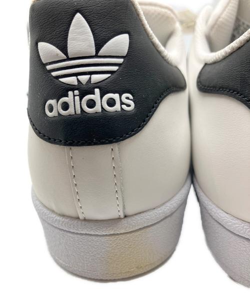 adidas（アディダス）adidas (アディダス) SUPERSTAR ホワイト×ブラック サイズ:27 未使用品の古着・服飾アイテム