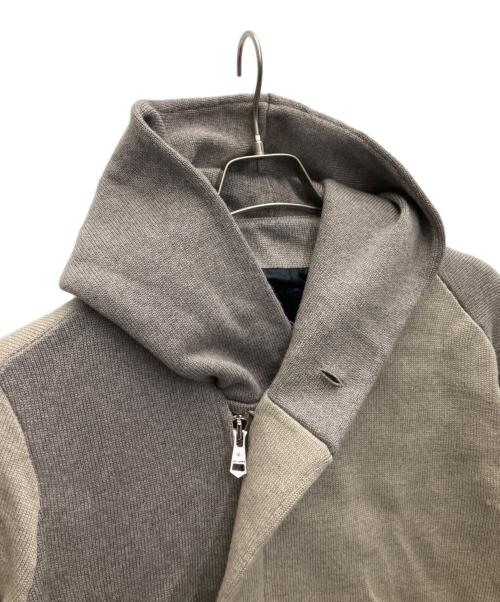 1piu1uguale3（ウノピュウノウグァーレトレ）1piu1uguale3 (ウノピュウノウグァーレトレ) フーデッドコート ブラウン サイズ:VIの古着・服飾アイテム