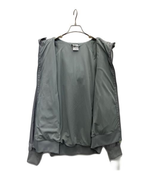 NIKE（ナイキ）NIKE (ナイキ) ウインドブレーカー グレー サイズ:XLの古着・服飾アイテム