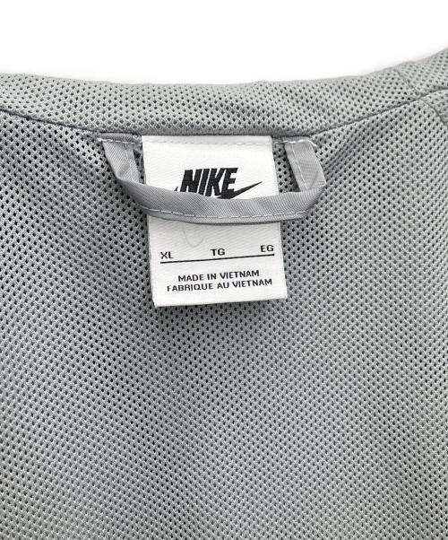 NIKE（ナイキ）NIKE (ナイキ) ウインドブレーカー グレー サイズ:XLの古着・服飾アイテム