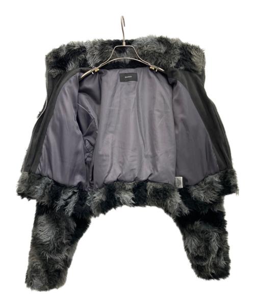 EMODA（エモダ）EMODA (エモダ) ファージャケット グレー×ブラック サイズ:SIZEFREEの古着・服飾アイテム