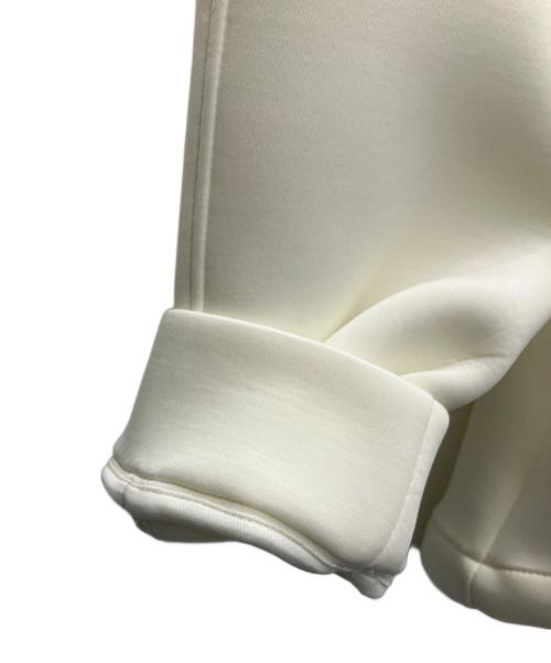 SHIPS（シップス）SHIPS (シップス) ブルジップ フーディー ホワイト サイズ:SIZEFREE 未使用品の古着・服飾アイテム