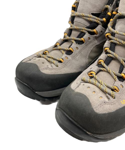LA SPORTIVA（スポルティバ）LA SPORTIVA (スポルティバ) トレッキングブーツ グレー サイズ:UK8の古着・服飾アイテム