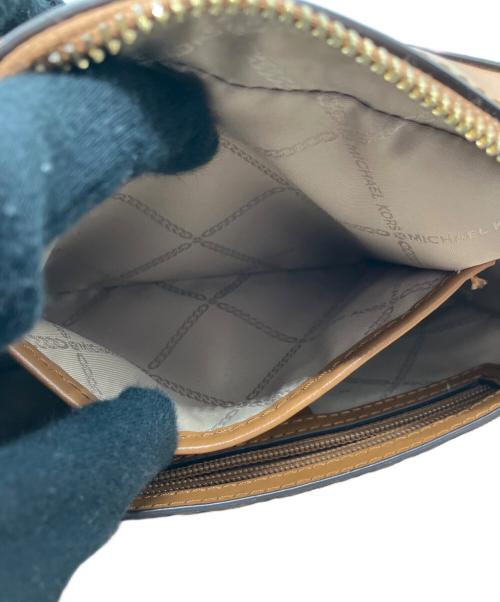 MICHAEL KORS（マイケル・コース）MICHAEL KORS (マイケル・コース) ショルダーバッグ ブラウンの古着・服飾アイテム