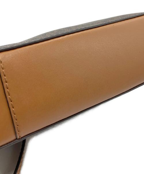 MICHAEL KORS（マイケル・コース）MICHAEL KORS (マイケル・コース) ショルダーバッグ ブラウンの古着・服飾アイテム