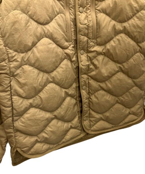 UNIQLO（ユニクロ）UNIQLO (ユニクロ) WHITE MOUNTAINEERING (ホワイトマウンテ二アニング) ダウンジャケット ブラウン サイズ:Lの古着・服飾アイテム