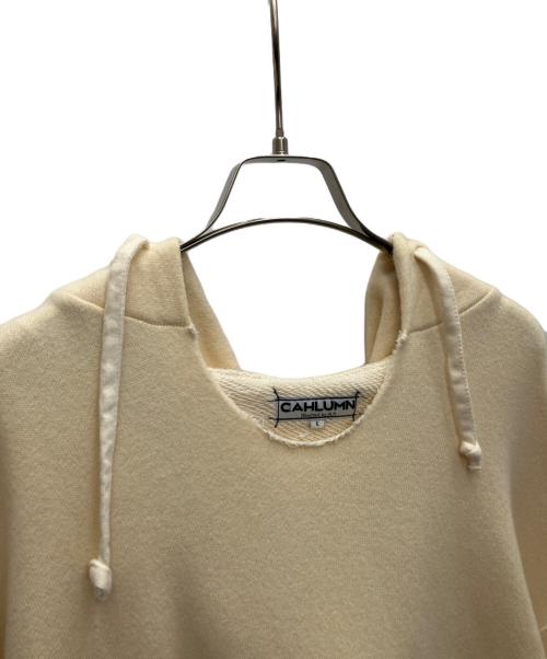 CAHLUMN（カウラム）CAHLUMN (カウラム) プルオーバーパーカー アイボリー サイズ:Lの古着・服飾アイテム