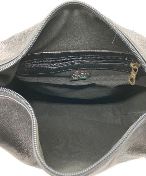 IL BISONTE（イル ビゾンテ）IL BISONTE (イル ビゾンテ) ショルダーバッグ ブラックの古着・服飾アイテム