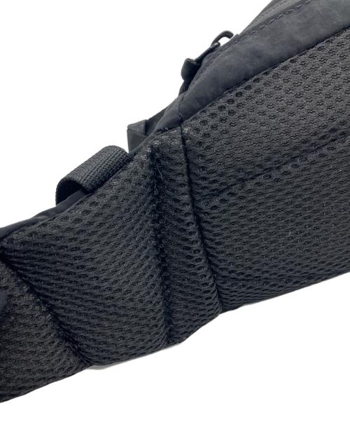 C.P COMPANY（シーピーカンパニー）C.P COMPANY (シーピーカンパニー) ショルダーバッグ ブラックの古着・服飾アイテム