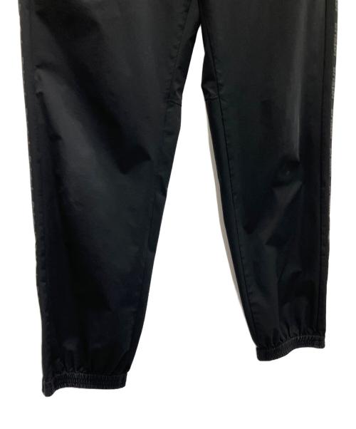 F.C.R.B.（エフシーレアルブリストル）F.C.R.B. (エフシーレアルブリストル) 4WAY STRETCH SIDE LINE PANTS ブラック サイズ:Lの古着・服飾アイテム