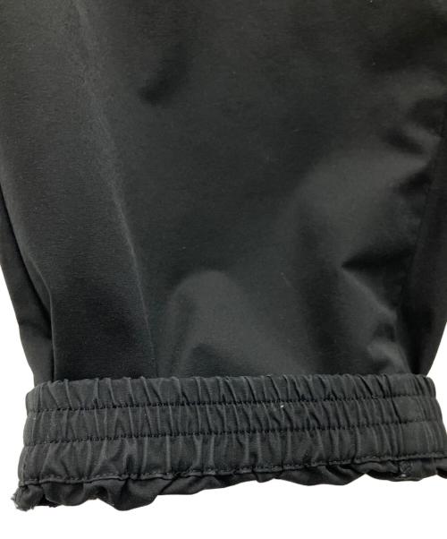 F.C.R.B.（エフシーレアルブリストル）F.C.R.B. (エフシーレアルブリストル) 4WAY STRETCH SIDE LINE PANTS ブラック サイズ:Lの古着・服飾アイテム