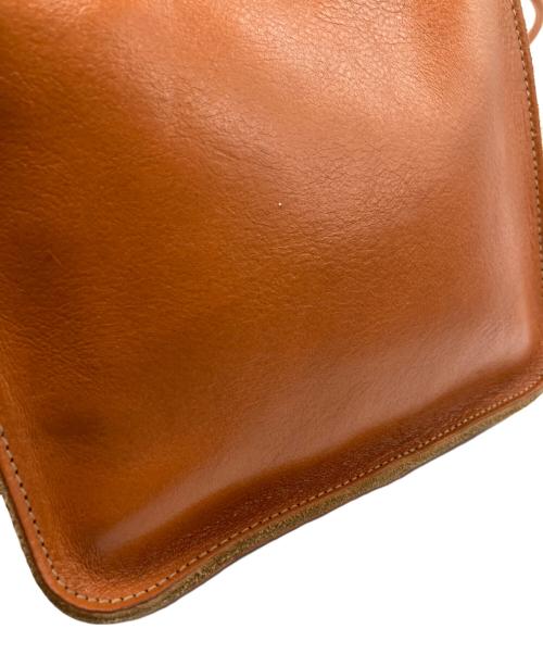 IL BISONTE（イル ビゾンテ）IL BISONTE (イル ビゾンテ) ショルダーバッグ ブラウンの古着・服飾アイテム