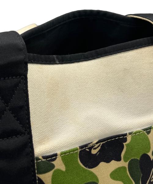 bape（アベイシングエイプ）BAPE (アベイシングエイプ) トートバッグ ホワイト×ブラックの古着・服飾アイテム