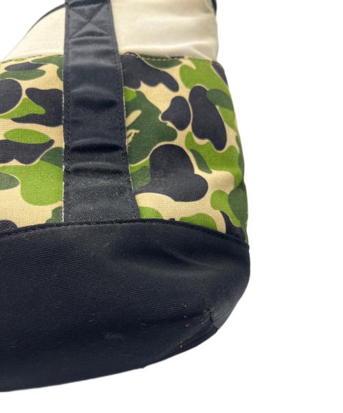 bape（アベイシングエイプ）BAPE (アベイシングエイプ) トートバッグ ホワイト×ブラックの古着・服飾アイテム