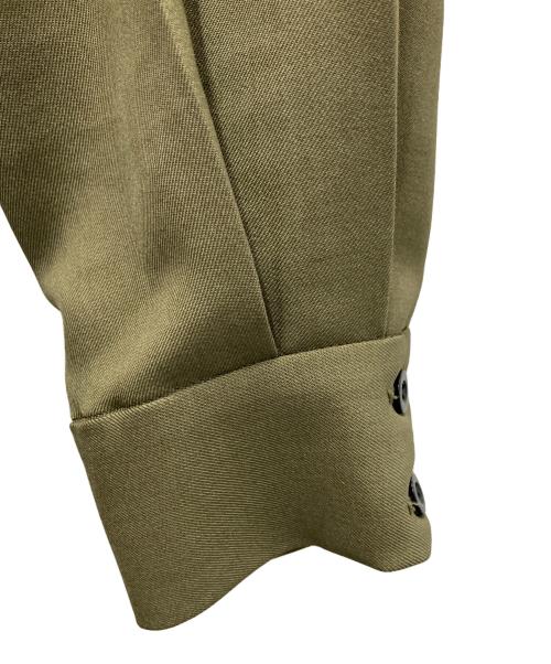 UNITED TOKYO（ユナイテッドトーキョー）UNITED TOKYO (ユナイテッドトーキョー) 長袖ワンピース オリーブ×ベージュ サイズ:SIZEFREEの古着・服飾アイテム