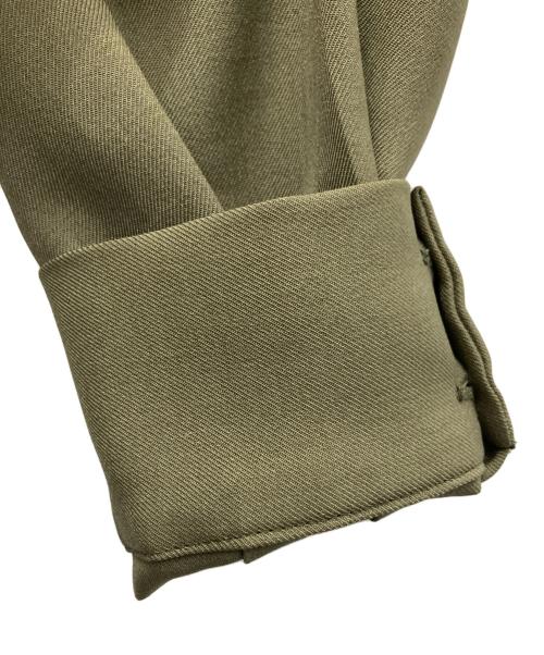 UNITED TOKYO（ユナイテッドトーキョー）UNITED TOKYO (ユナイテッドトーキョー) 長袖ワンピース オリーブ×ベージュ サイズ:SIZEFREEの古着・服飾アイテム