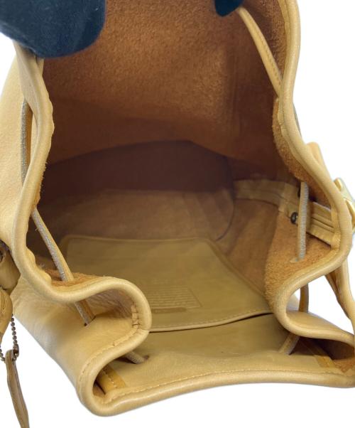 COACH（コーチ）COACH (コーチ) 巾着ショルダーバッグ ベージュの古着・服飾アイテム