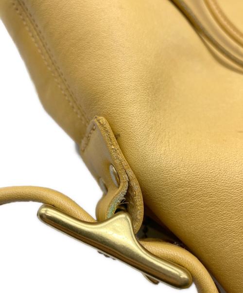 COACH（コーチ）COACH (コーチ) 巾着ショルダーバッグ ベージュの古着・服飾アイテム