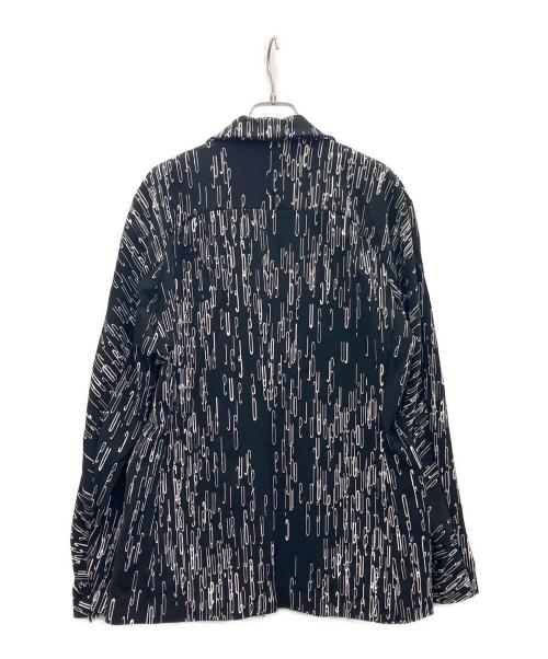 1PIU1UGUALE3 RELAX（ウノピゥウノウグァーレトレ リラックス）1piu1uguale3 relax (ウノピゥウノウグァーレトレ リラックス) 総柄ジャケット ブラック サイズ:XLの古着・服飾アイテム