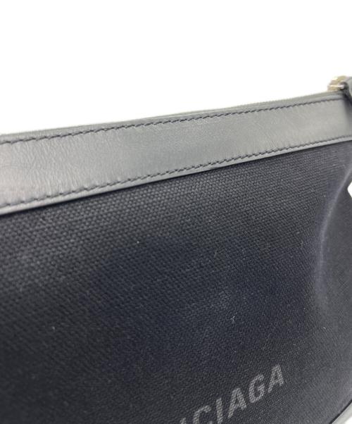 BALENCIAGA（バレンシアガ）BALENCIAGA (バレンシアガ) クラッチバッグ ブラックの古着・服飾アイテム