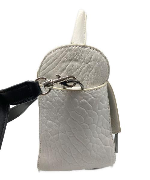 DIESEL（ディーゼル）DIESEL (ディーゼル) 2WAYショルダーバッグ ホワイトの古着・服飾アイテム