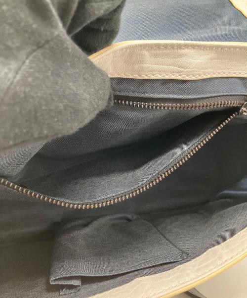 DIESEL（ディーゼル）DIESEL (ディーゼル) 2WAYショルダーバッグ ホワイトの古着・服飾アイテム