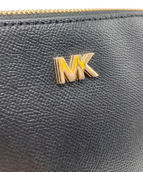 MICHAEL KORS（マイケル・コース）MICHAEL KORS (マイケル・コース) ショルダーバッグ ブラックの古着・服飾アイテム