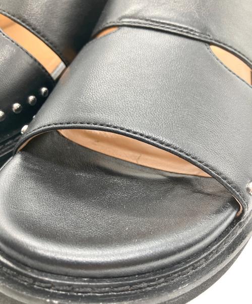 J&M DAVIDSON（ジェイ＆エム デヴィッドソン）J&M DAVIDSON (ジェイ＆エム デヴィッドソン) トラックソールカバードサンダル ブラック サイズ:Ｌの古着・服飾アイテム