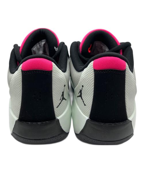 NIKE（ナイキ）NIKE (ナイキ) バスケットシューズ ブラック×ピンク サイズ:27 未使用品の古着・服飾アイテム