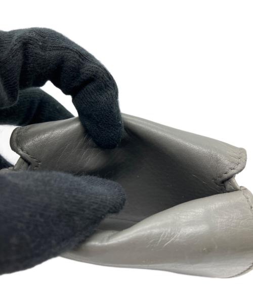 BALENCIAGA（バレンシアガ）BALENCIAGA (バレンシアガ) 3つ折り財布 グレーの古着・服飾アイテム