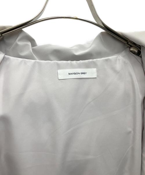 MAYSON GREY（メイソングレイ）MAYSON GREY (メイソングレイ) ダウンジャケット アイボリー サイズ:SIZE3 未使用品の古着・服飾アイテム
