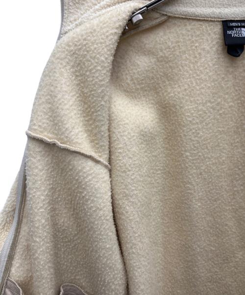 THE NORTH FACE（ザ ノース フェイス）THE NORTH FACE (ザ ノース フェイス) フリースジャケット ベージュ サイズ:Mの古着・服飾アイテム